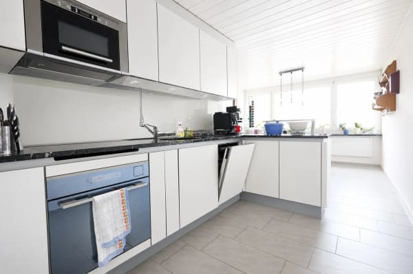 Immobilie in Ipsach - Grosszügige 5-Zimmer-Wohnung mit Weitsicht in Ipsach - Bild 3