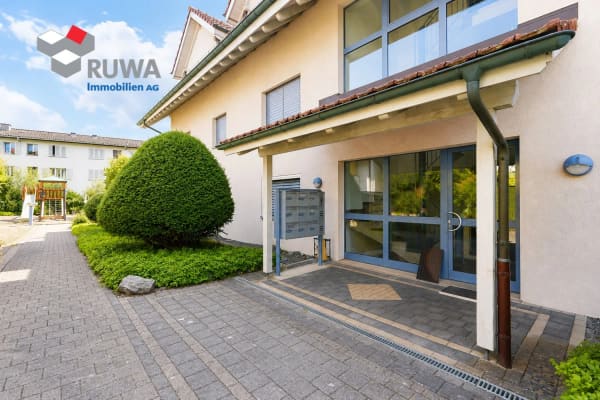 Immobilie in Rüegsau - GrosszÃ¼gige Dachwohnung mit Galerie, Lift und Balkon im RÃ¼egsauschachen - Bild 1