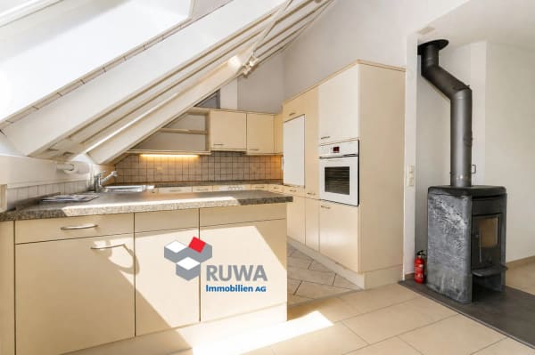 Immobilie in Rüegsau - GrosszÃ¼gige Dachwohnung mit Galerie, Lift und Balkon im RÃ¼egsauschachen - Bild 5