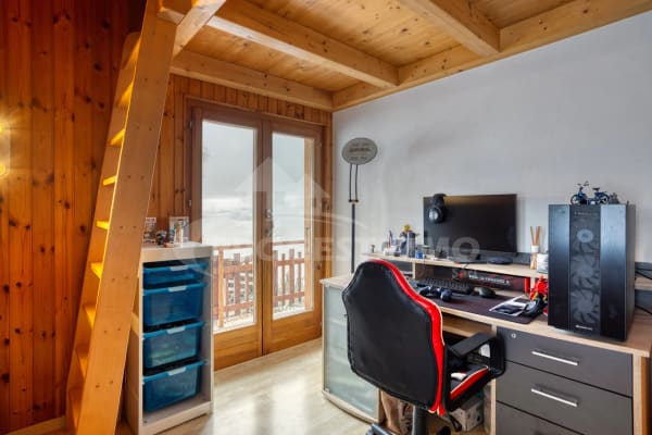 Immobilie in Basse-nendaz - UN CHALET D'EXCEPTION ENTRE NATURE, ESPACE ET ART DE VIVRE - Bild 9