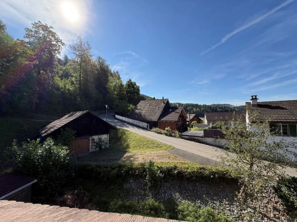 Immobilie in Zell Zh - Charmantes Einfamilienhaus mit grossem Garten und viel Potenzial - Bild 5