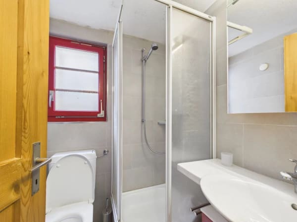 Immobilie in Fiesch - Ferienparadies mit Alpenflair â€“ Chalet nahe Aletscharena - Bild 16