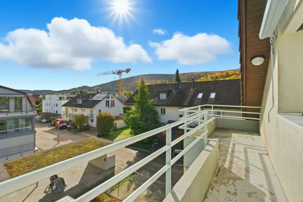 Immobilie in Ettingen - Helle 2.5 Z' Dachwohnung mit Garage und Balkon - Bild 7