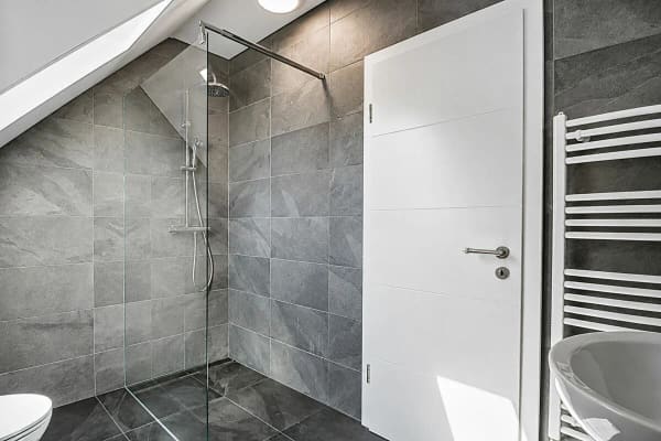 Immobilie in Sonvilier - Sonvilier, maison de 5.5 piÃ¨ces rÃ©novÃ©e avec une surface louÃ©e - Bild 13