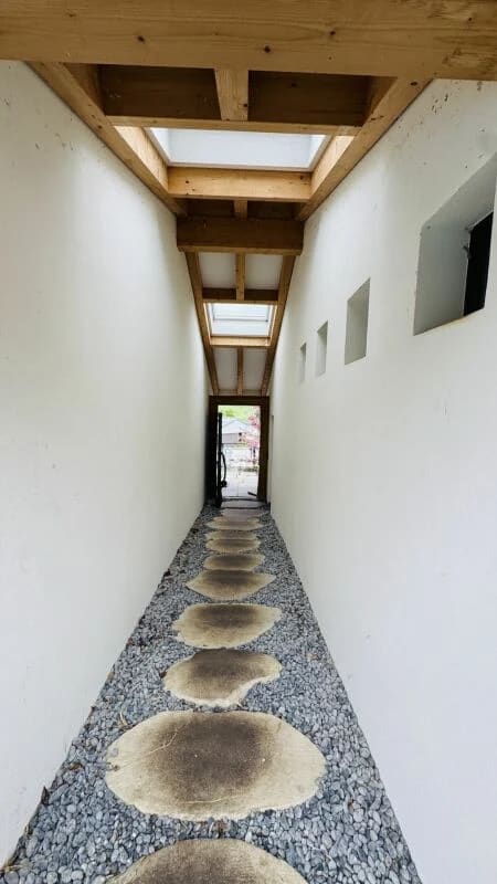 Immobilie in Hersberg - Exklusives Anwesen mit Villa, Nebenhaus, separater Wohneinheit, Praxis, Einstellhalle, Pool u. v. m. - Bild 16