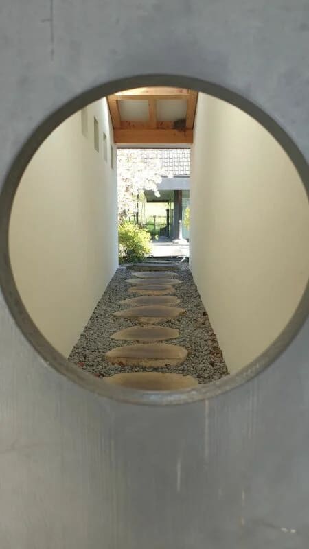Immobilie in Hersberg - Exklusives Anwesen mit Villa, Nebenhaus, separater Wohneinheit, Praxis, Einstellhalle, Pool u. v. m. - Bild 17