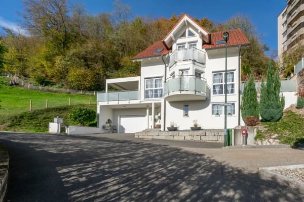 Immobilie in Mühlethal - DAS WAHRE LEBEN BEGINNT IM EIGENHEIM. DEINE ZUKUNFT WARTE HIER. - Bild 0