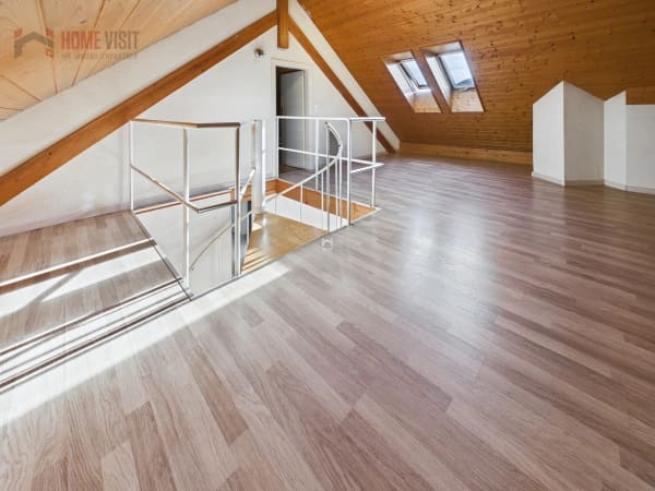 Immobilie in Ueken - Wohnen mit Weitblick-Maisonette mit Galerie u. grosszÃ¼gigem RaumgefÃ¼hl - Bild 10