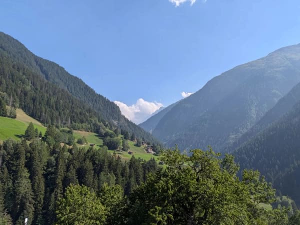 Immobilie in Ausserbinn - Vom Walliser Stall zum persönlichen Rückzugsort - Bild 2