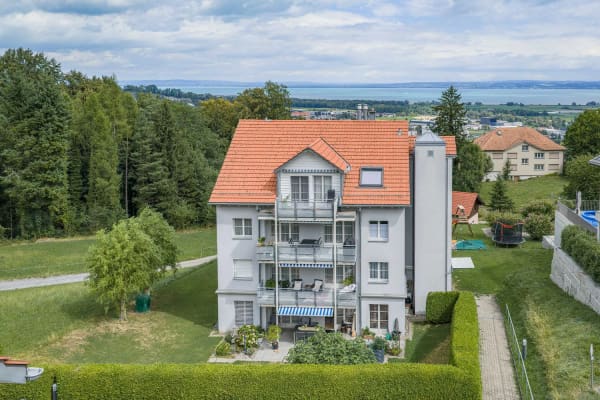 Immobilie in Lutzenberg - Vierfamilienhaus mit Baulandreserve - Bild 1