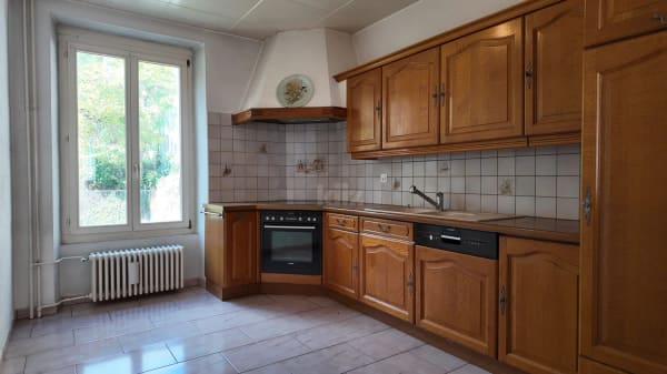 Immobilie in Neuchâtel - Charmant appartement avec balcon et vue sur le lac - Bild 1