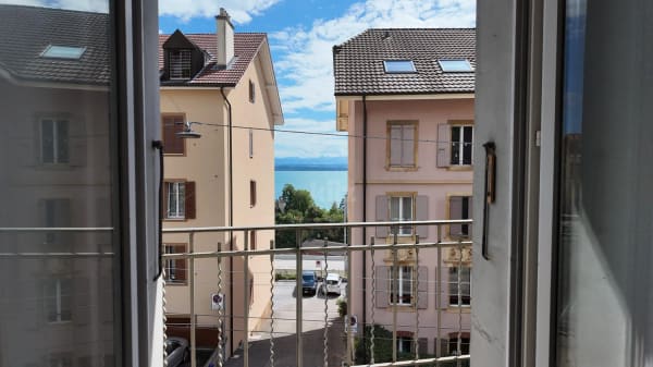 Immobilie in Neuchâtel - Charmant appartement avec balcon et vue sur le lac - Bild 4