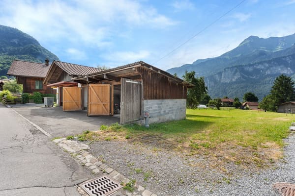 Immobilie in Brienzwiler - Bauernhaus / Ferienhaus mit separaten Doppelgaragen - Bild 49