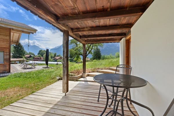 Immobilie in Brienzwiler - Bauernhaus / Ferienhaus mit separaten Doppelgaragen - Bild 9