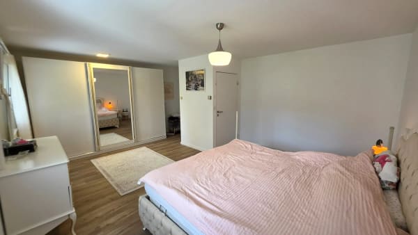 Immobilie in Diegten - 7.5-Zimmer-Doppeleinfamilienhaus mit Garten in Diegten kaufen - Bild 10