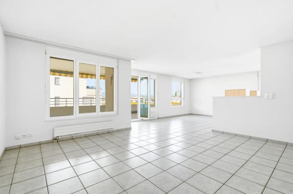 Immobilie in Steffisburg - Familienwohnung mit Weitblick - sofort bezugsbereit - Bild 4