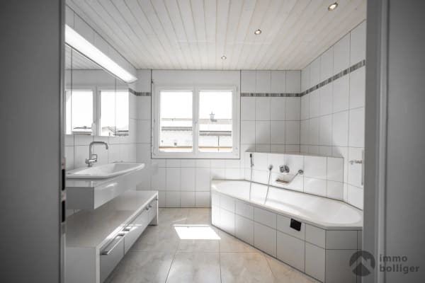 Immobilie in Triengen - Ganz oben zuhause - mit direktem Lift ins WohnglÃ¼ck - Bild 10