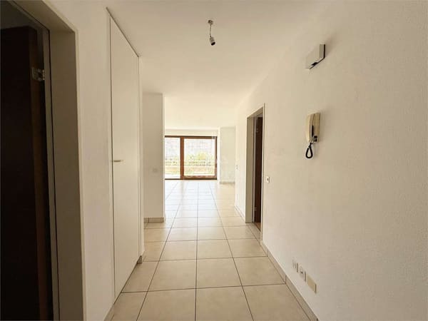 Immobilie in Vezia - Ampio 4.5 locali con giardino privato e terrazza coperta - Bild 8