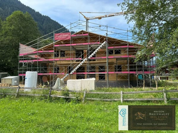 Immobilie in Lauenen B. Gstaad - Idyllisches 5½-Zimmer Neubau-Chalet mit Bergsicht - Bild 3