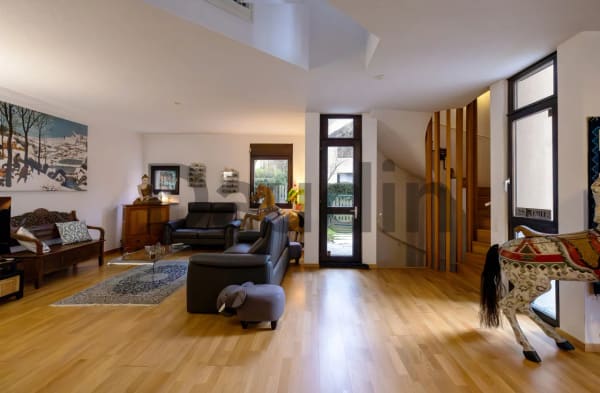 Immobilie in Troinex - Magnifique villa d'architecte de 6 pièces dans un quartier résidentiel calme - Bild 3
