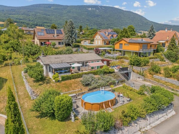 Immobilie in Onnens Vd - Charmante villa face au lac-Onnens - Bild 0