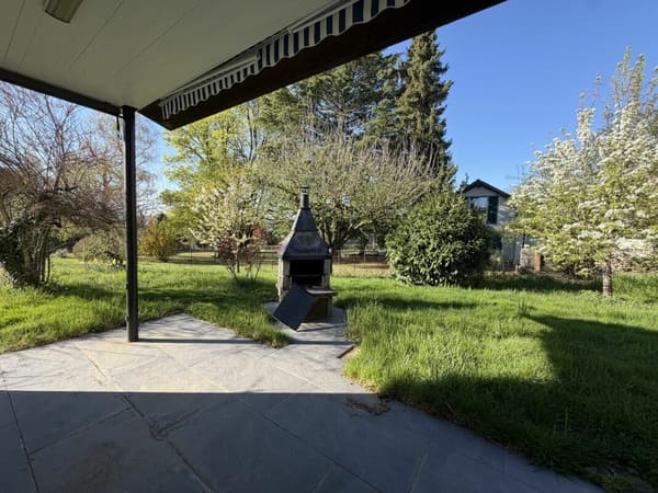 Immobilie in La Sarraz - Charmante maison familiale avec jardin dans un quartier résidentiel à La Sarraz - Bild 2