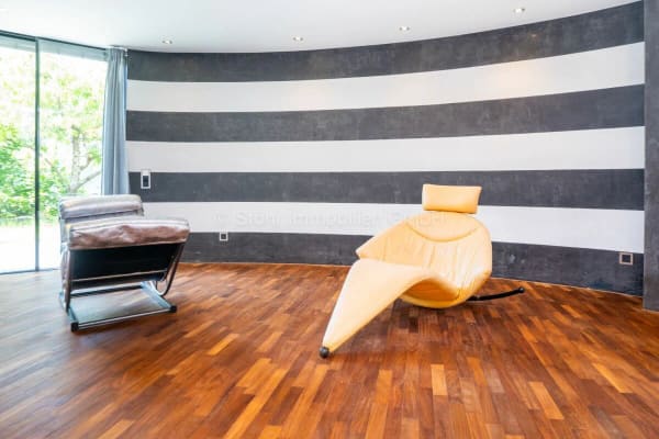 Immobilie in Dättlikon - Elegante 10-Zimmer Villa mit aussergewöhnlicher Architektur - Bild 25