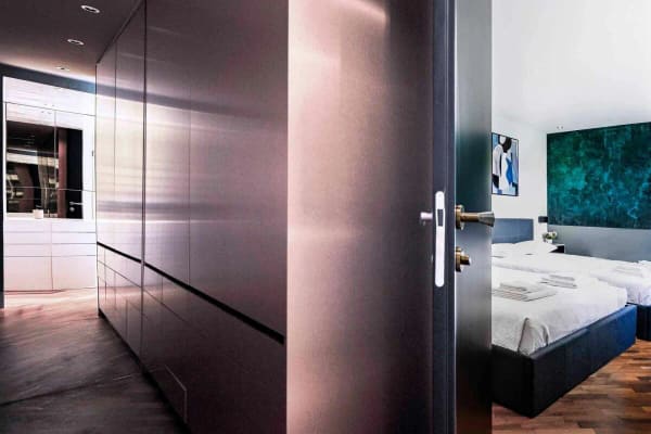 Immobilie in Dättlikon - Elegante 10-Zimmer Villa mit aussergewöhnlicher Architektur - Bild 32