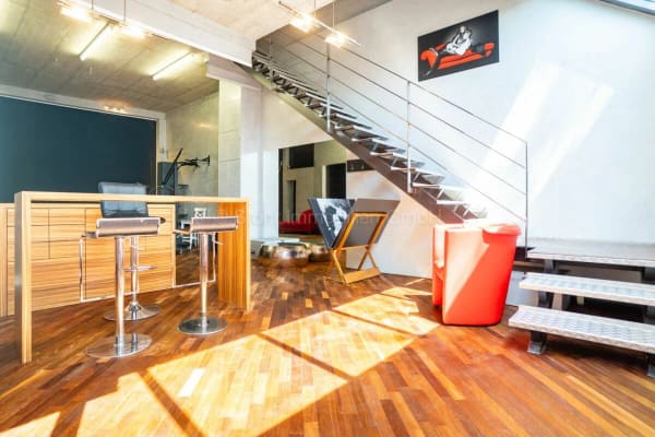Immobilie in Dättlikon - Elegante 10-Zimmer Villa mit aussergewöhnlicher Architektur - Bild 37