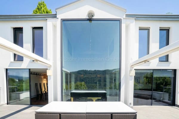 Immobilie in Dättlikon - Elegante 10-Zimmer Villa mit aussergewöhnlicher Architektur - Bild 42