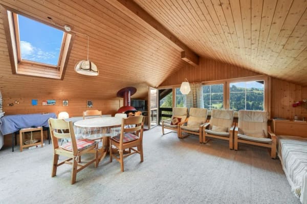 Immobilie in Ennetbühl - Chalet über dem Luterental  ein Ort, an dem Ruhe zuhause ist - Bild 1