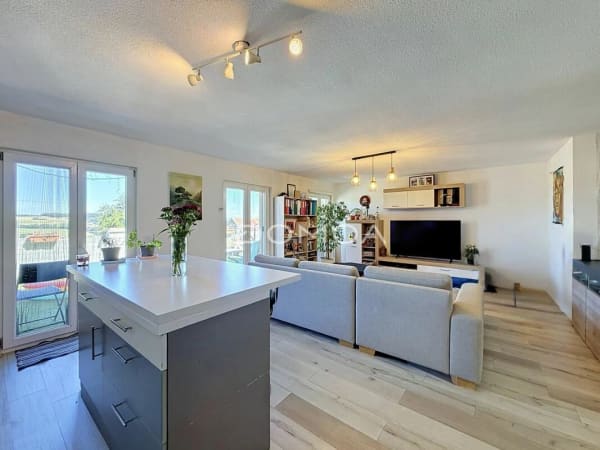 Immobilie in Siviriez - Charmant appartement de 3,5 pièces avec grande terrasse - Bild 0