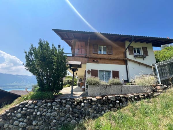 Immobilie in Tschingel Ob Gunten - Zweifamilienhaus in Tschingel / Sigriswil - Wohnen mit Aussicht - Bild 2