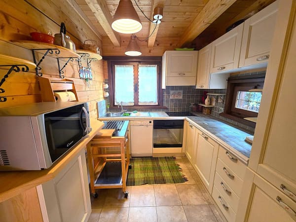Immobilie in Mesocco - SchÃ¶nes Doppelchalet mit GrundstÃ¼ck in der NÃ¤he von San Bernardino - Bild 15