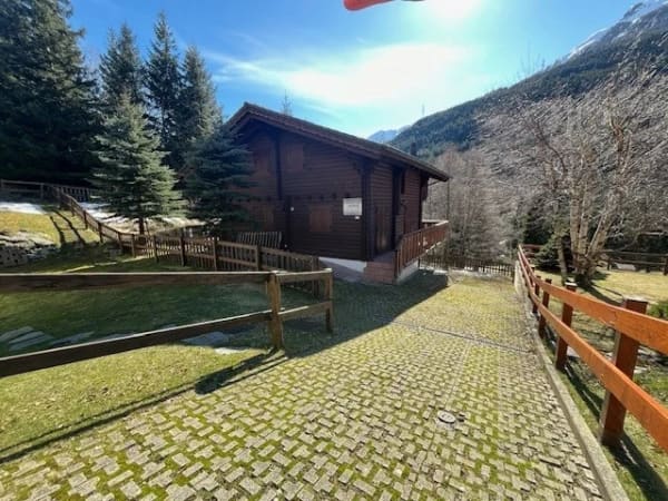 Immobilie in Mesocco - SchÃ¶nes Doppelchalet mit GrundstÃ¼ck in der NÃ¤he von San Bernardino - Bild 47