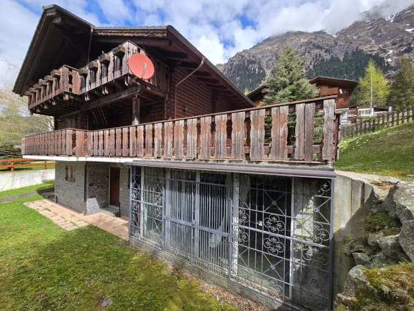 Immobilie in Mesocco - SchÃ¶nes Doppelchalet mit GrundstÃ¼ck in der NÃ¤he von San Bernardino - Bild 5