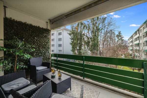 Immobilie in Basel - Stilvoll wohnen oder clever investieren: Renovierte 2.5-Zimmer-Wohnung mit Balkon - Bild 9