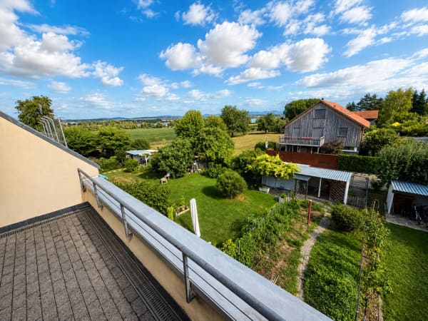 Immobilie in Fällanden - Viel Raum fÃ¼r die Familie, naturnah und mit Weitblick auf den Greifens - Bild 8
