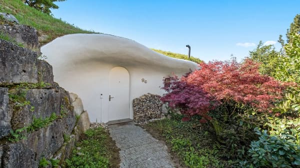 Immobilie in Remetschwil - 4.5 Zimmer Erdhaus - fÃ¼r Liebhaber aussergewÃ¶hnlicher Architektur - Bild 9