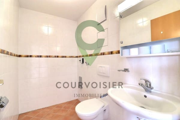 Immobilie in Bursins - BEL APPARTEMENT DE 4,5 PCES, VUE LAC ET ALPES PROCHE DES COMMODITES - Bild 9