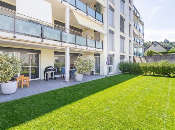 Immobilie in Safenwil - Moderne Familienwohnung mit traumhafter Gartenoase - Bild 10