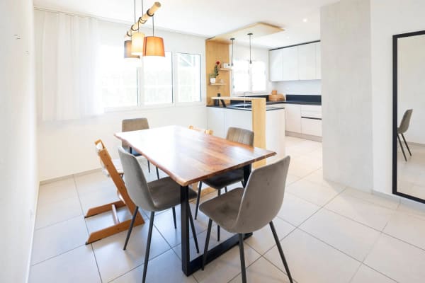 Immobilie in Safenwil - Moderne Familienwohnung mit traumhafter Gartenoase - Bild 4