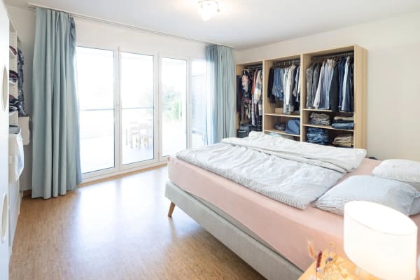 Immobilie in Safenwil - Moderne Familienwohnung mit traumhafter Gartenoase - Bild 5