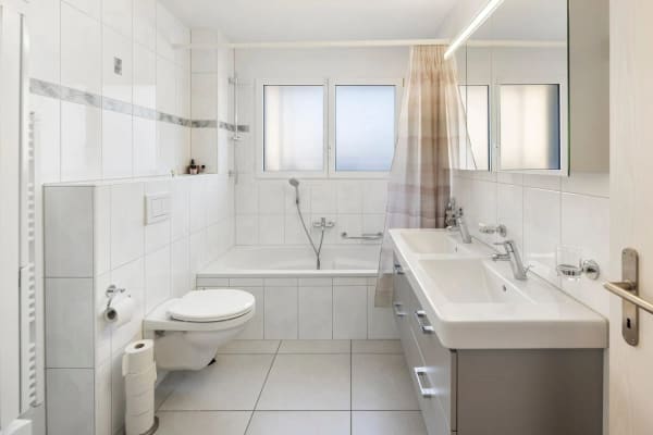 Immobilie in Safenwil - Moderne Familienwohnung mit traumhafter Gartenoase - Bild 8