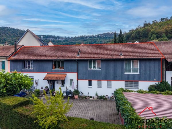 Immobilie in Duggingen - Charmante 3.5 (4.5)-Zimmer-Dachwohnung mit Balkon und schöner Aussicht in Duggingen - Bild 17