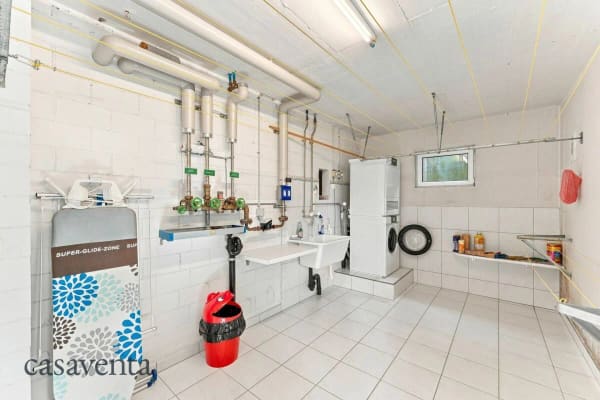 Immobilie in Uetikon Am See - Grosszügiges Eckhaus mit viel Raum für die ganze Familie - Bild 27
