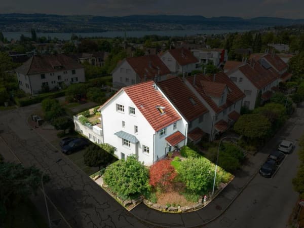 Immobilie in Uetikon Am See - Grosszügiges Eckhaus mit viel Raum für die ganze Familie - Bild 31