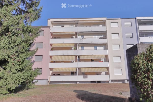 Immobilie in Hombrechtikon - Verkauf von 4 Eigentumswohnungen in Hombrechtikon sowie 6 TiefgaragenparkplÃ¤tzen - Bild 0
