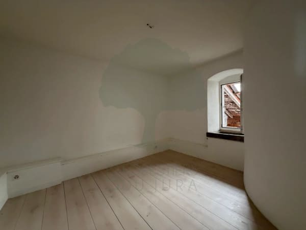 Immobilie in Porrentruy - Appartement de caractÃ¨re de 4,5 piÃ¨ces en vieille ville de Porrentruy - Bild 3