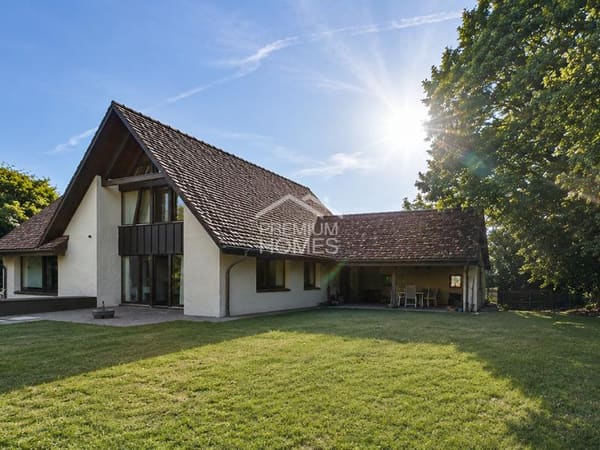 Immobilie in Schleinikon - MajestÃ¤tisches Landhaus mit Einliegerwohnung - Bild 0